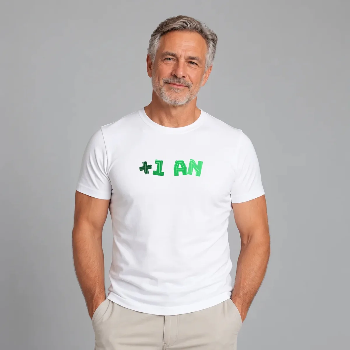 Tricou „+1 an” — Alb, Față